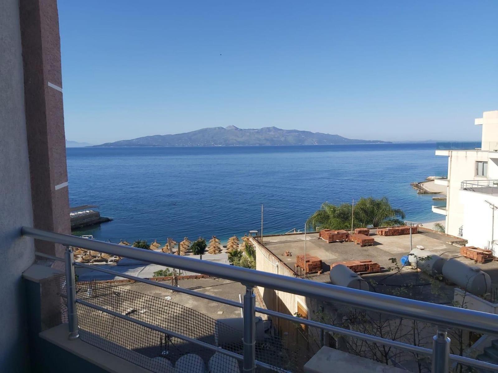 Susy Sea View Apartment Σαράντα Εξωτερικό φωτογραφία